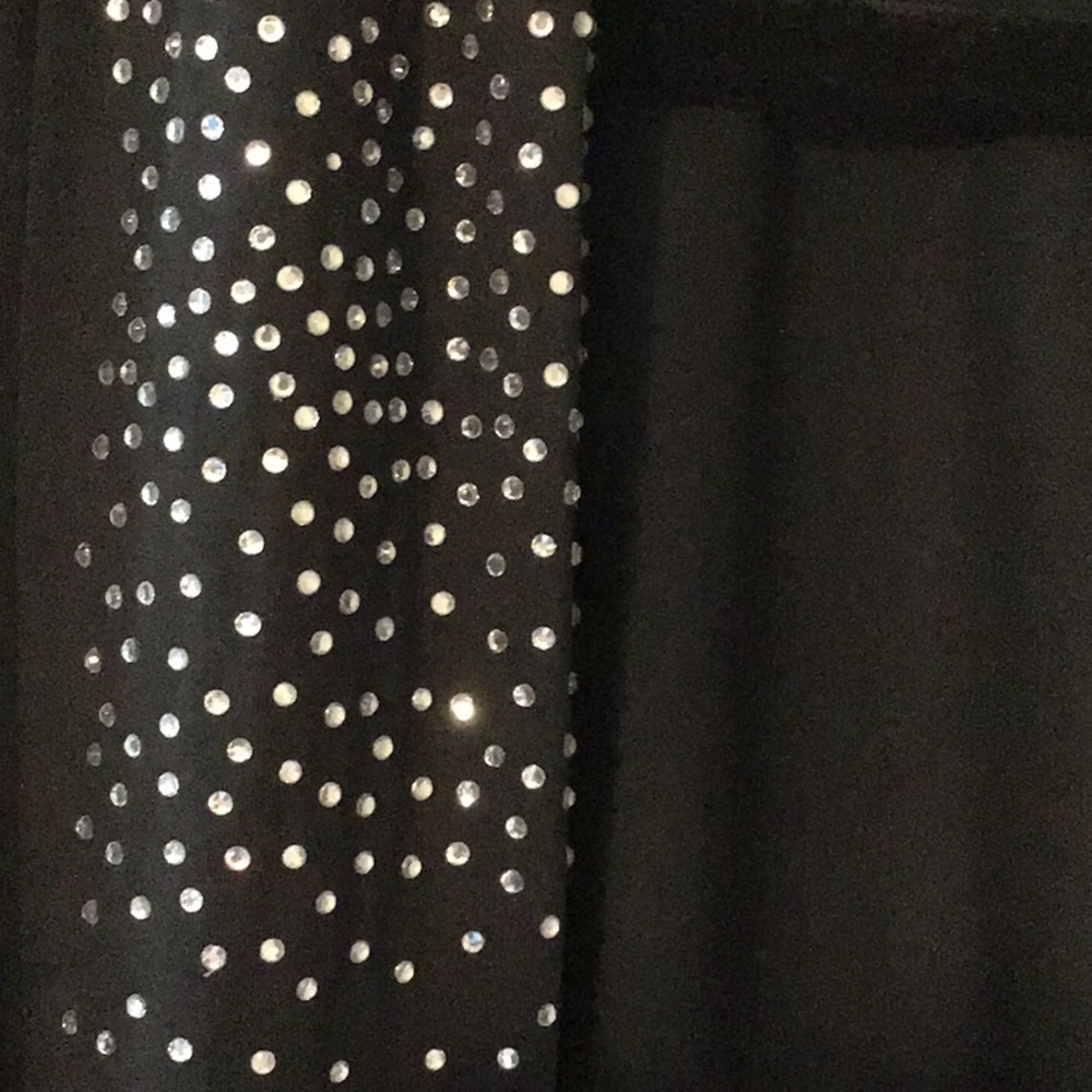 Tunic - Picture 2 of 3